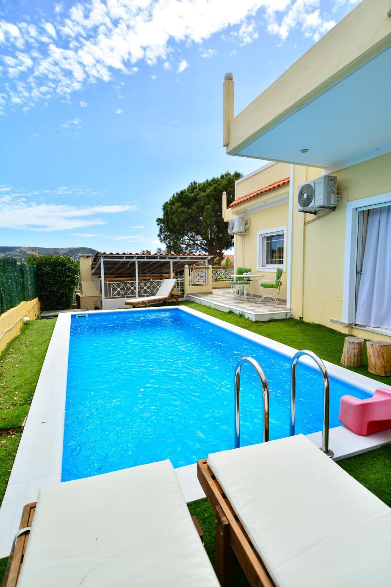 Villa Filoxenia All Seasons, Near Airport, Sea, Athens Agia Marina  Esterno foto
