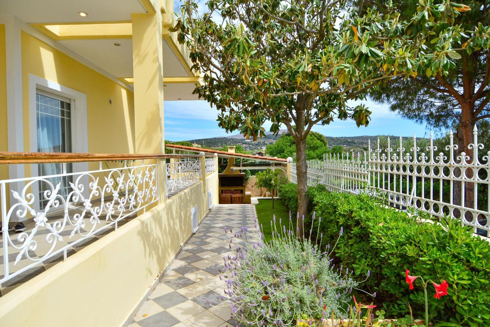 Villa Filoxenia All Seasons, Near Airport, Sea, Athens Agia Marina  Esterno foto